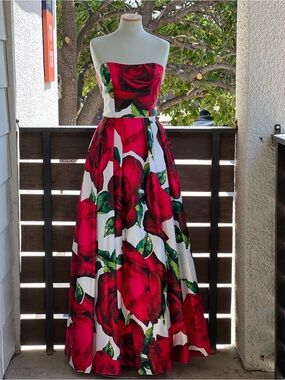 Blondie Nites White Strapless Maxi Dress with Red Rose Print